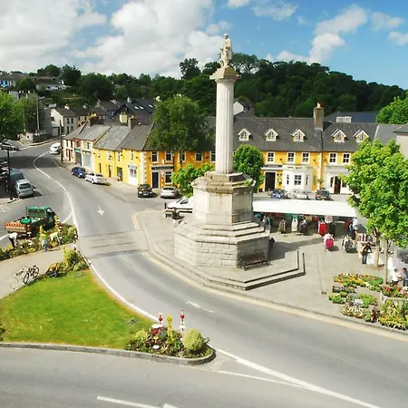 Nyaraló Yellow House