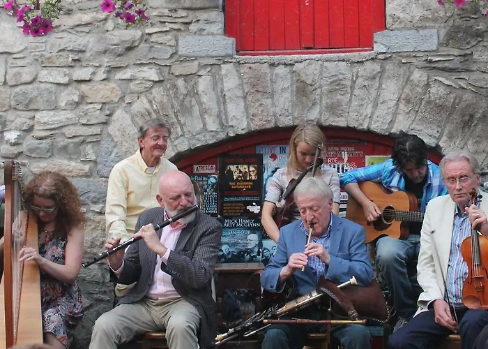 Yellow House Дом отдыха