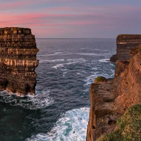 Holiday home Yellow House