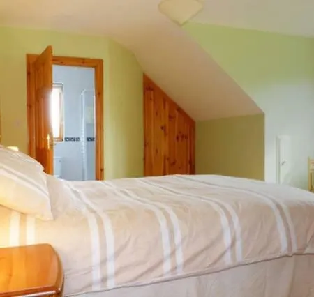 度假居 Yellow House